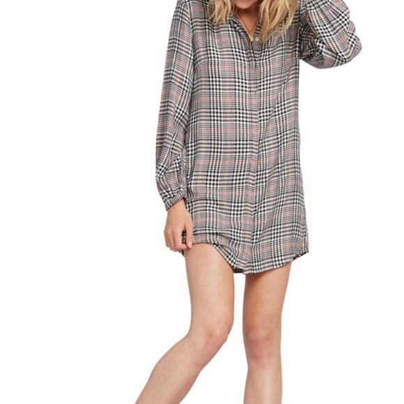 Volcom Fab Friend mini dress - Picture 2 of 6